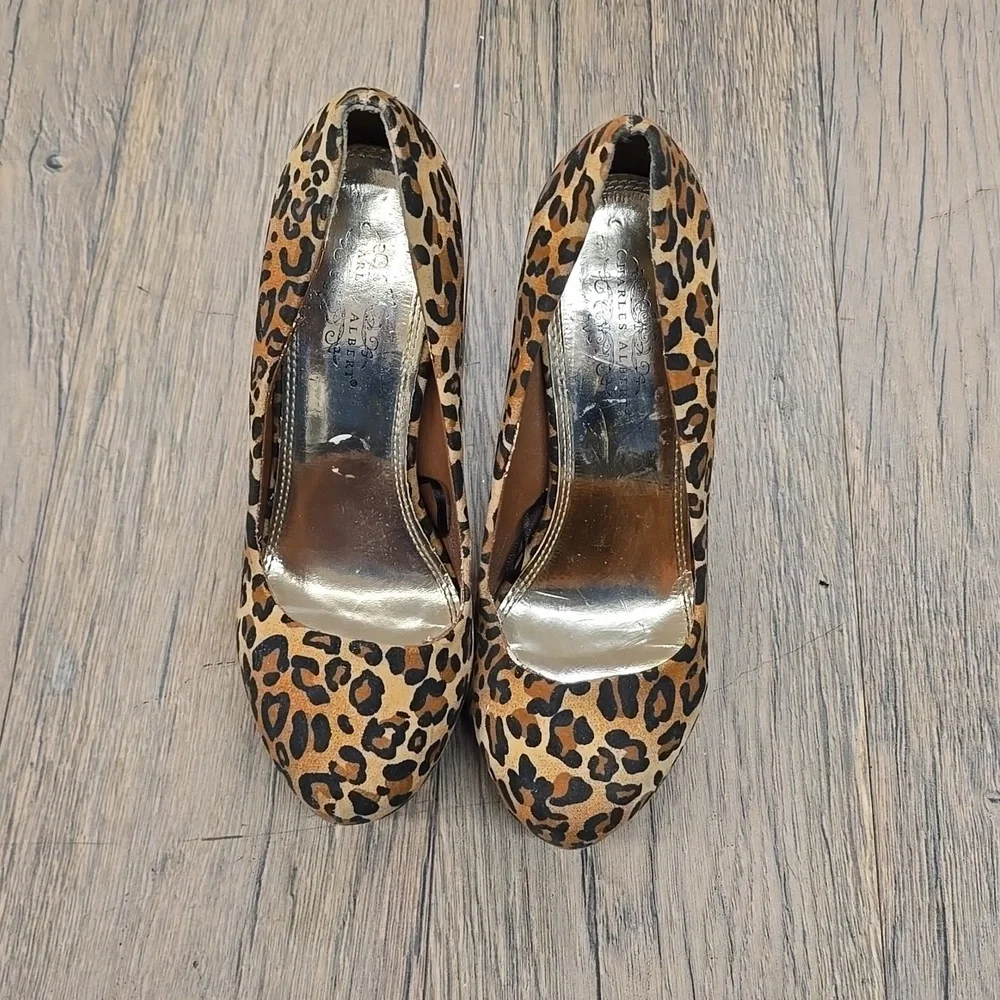 Charles Robert‎ Leopard Platform High Heels | Size 9​